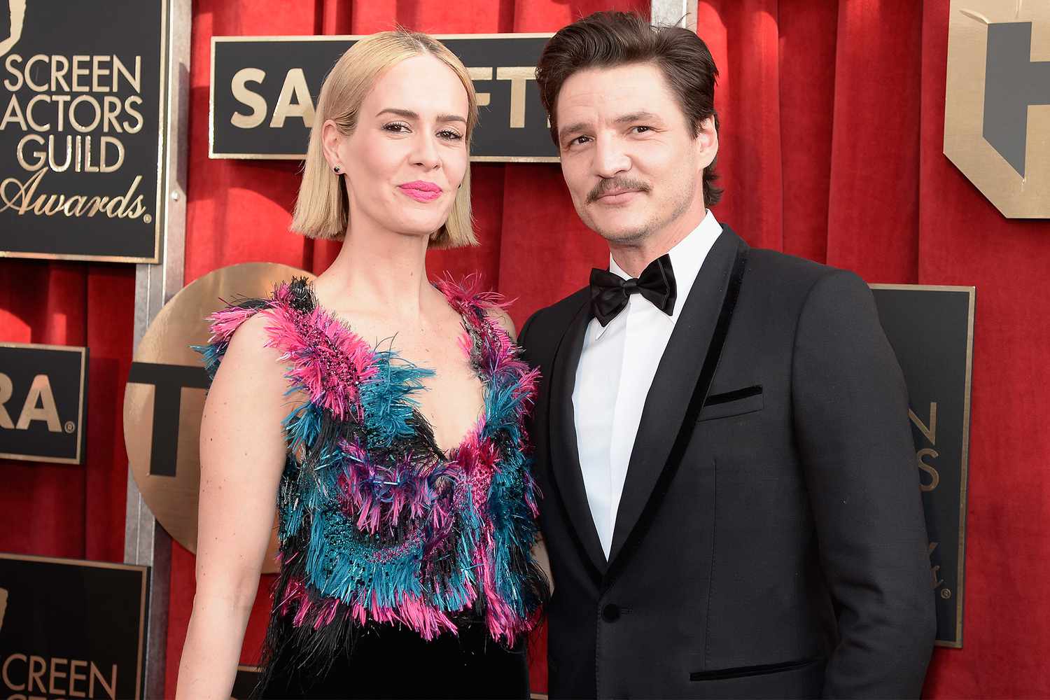Sarah Paulson and Pedro Pascal attend the 22nd Annual Screen Actors Guild Awards at The Shrine Auditorium on January 30, 2016 in Los Angeles, California.