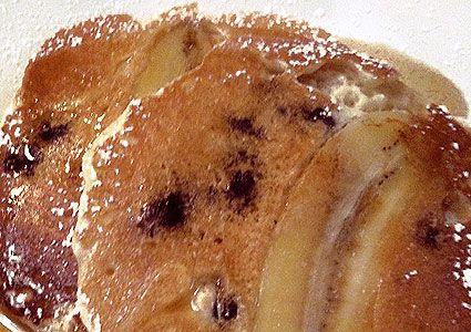 Blueberry-Banana Pancakes with Maple Syrup