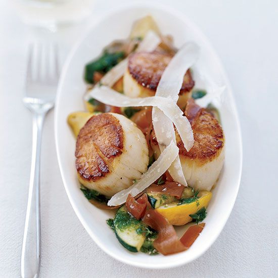 Scallops with Summer Squash