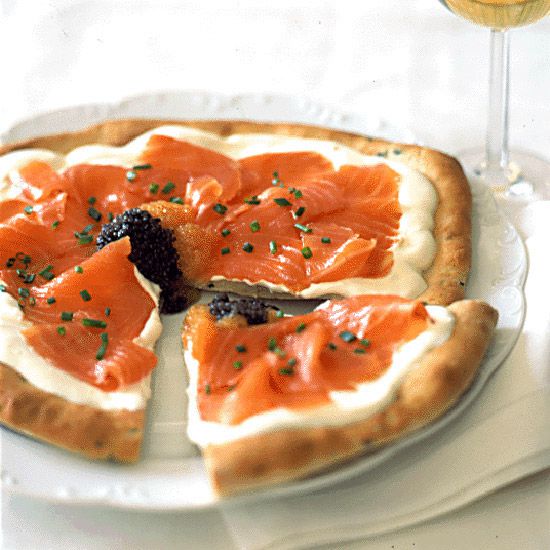 Pizza with Smoked Salmon, Crème Fraîche and Caviar