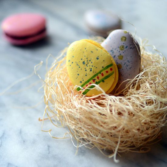 How to Make Macarons Shaped Like Easter Eggs