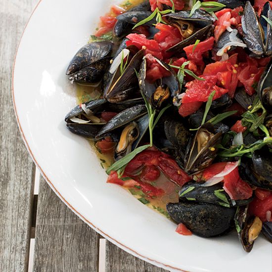 Steamed Mussels with Tarragon