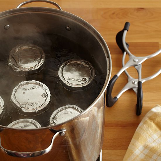 How to Make Pickles: Boil Jars