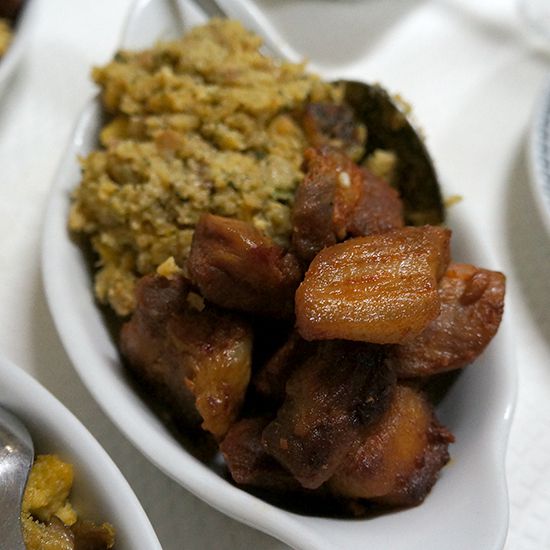 Portugal Dream Trip: Fried Bread Crumbs with Pork at Restaurante O Chico, S&atilde;o Man&ccedil;os