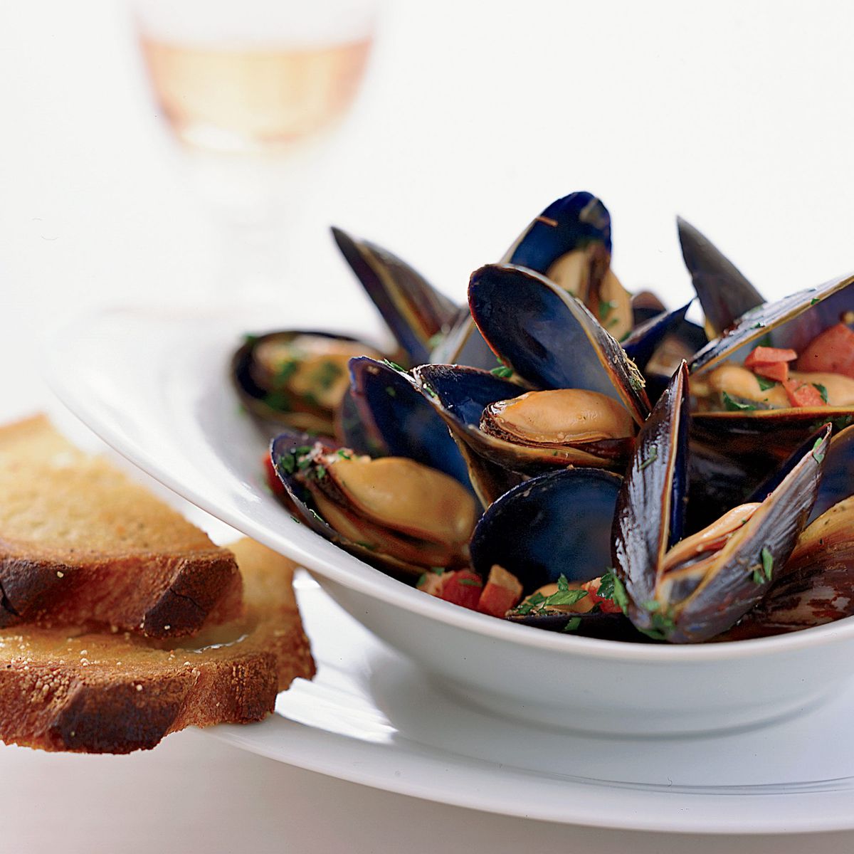 Mussels with Speck, Lemon and Oregano 