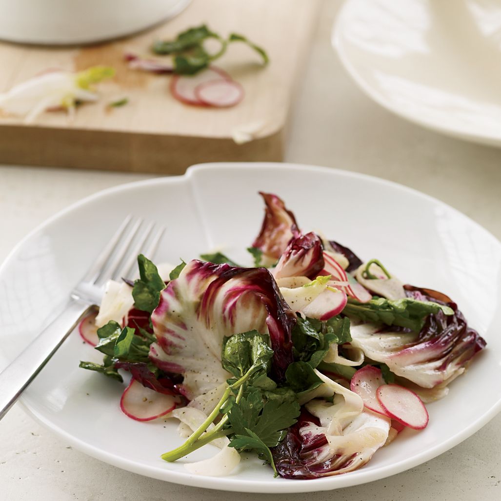 Warm Fennel-and-Bitter Greens Salad 