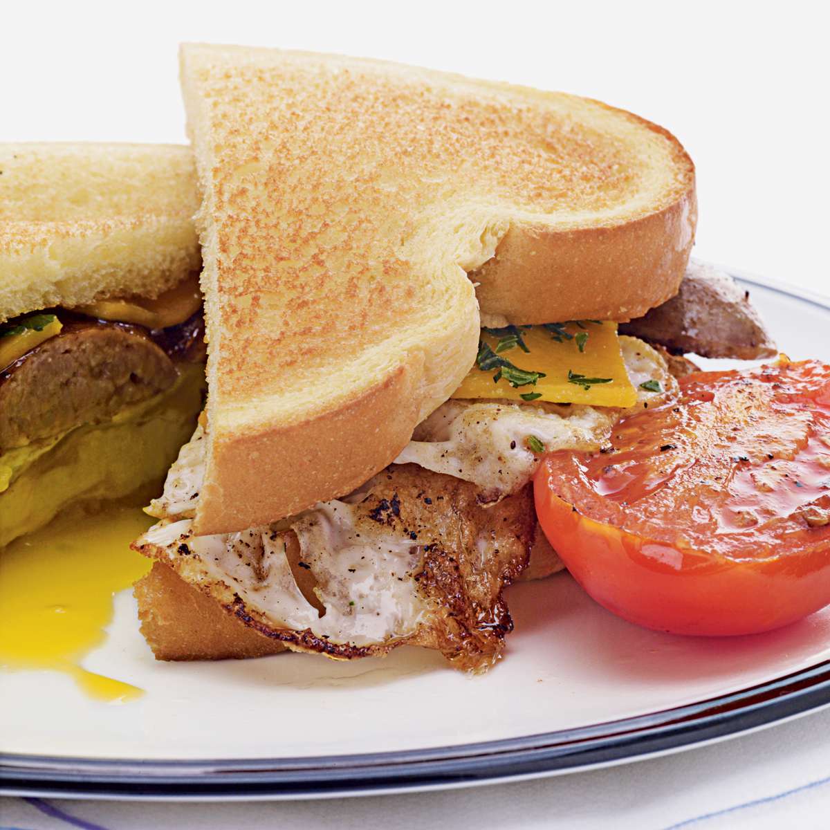 Banger & Egg Sandwiches 