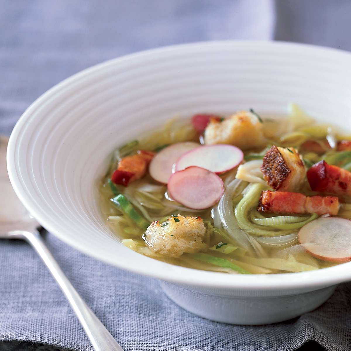 Country Potato-and-Cabbage Soup 