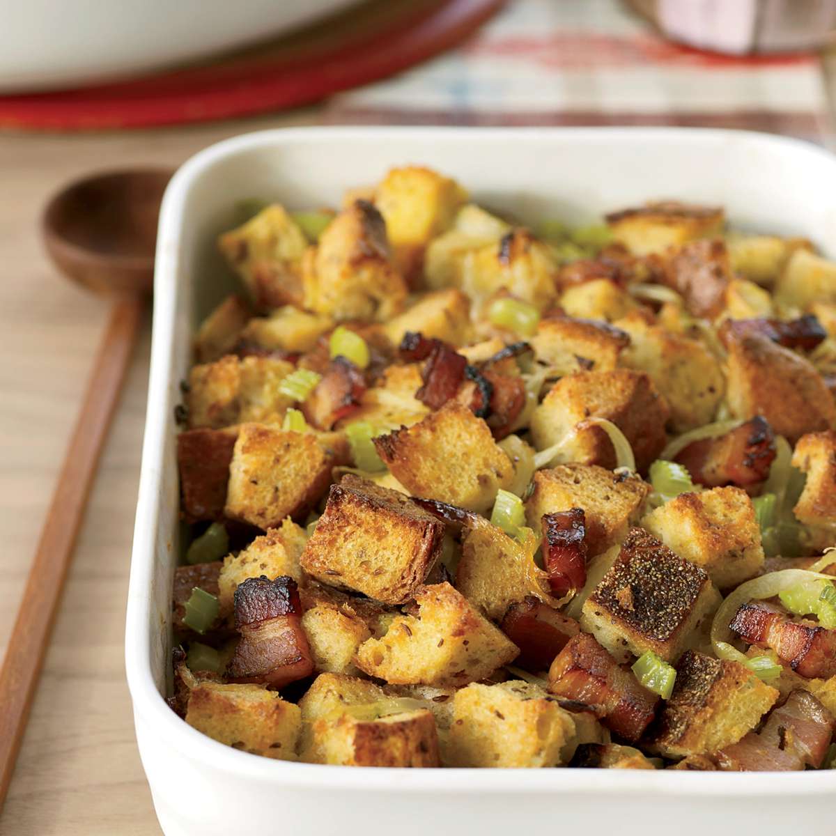 Bacon, Onion and Rye Bread Stuffing 