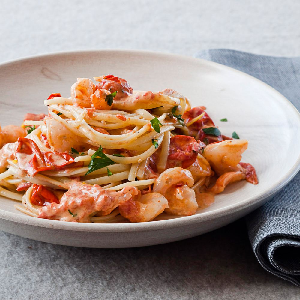 Linguine with Shrimp and Creamy Roasted Tomatoes 