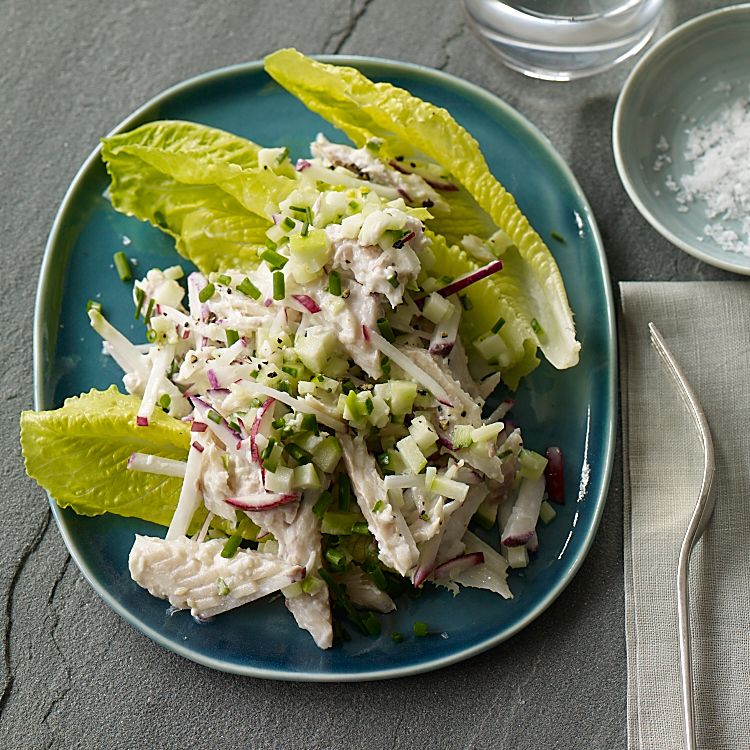 Smoked Mackerel Salad with Crunchy Vegetables