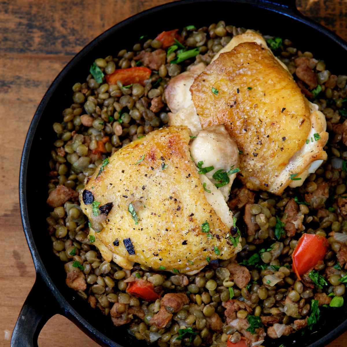 Chicken Thighs with Lentils, Chorizo, and Red Pepper 