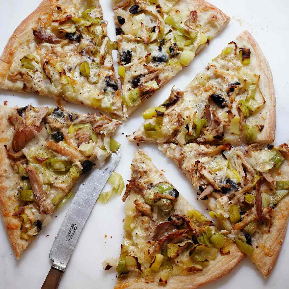 Roasted Chicken and Leek Pizza 