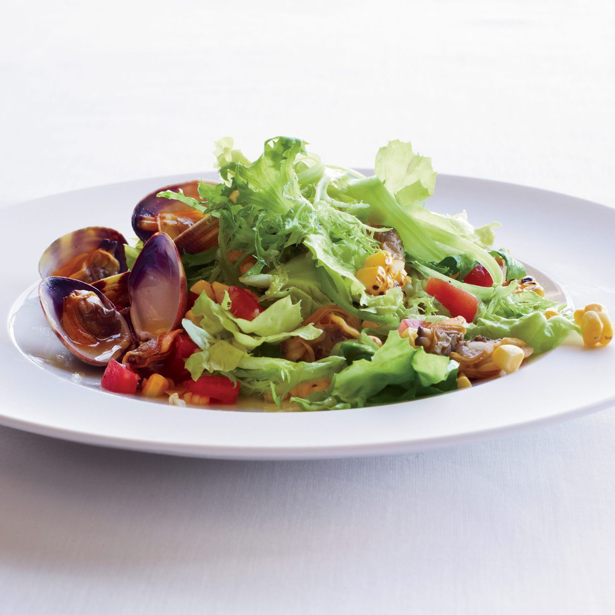Escarole Salad with Clams and Grilled Corn 