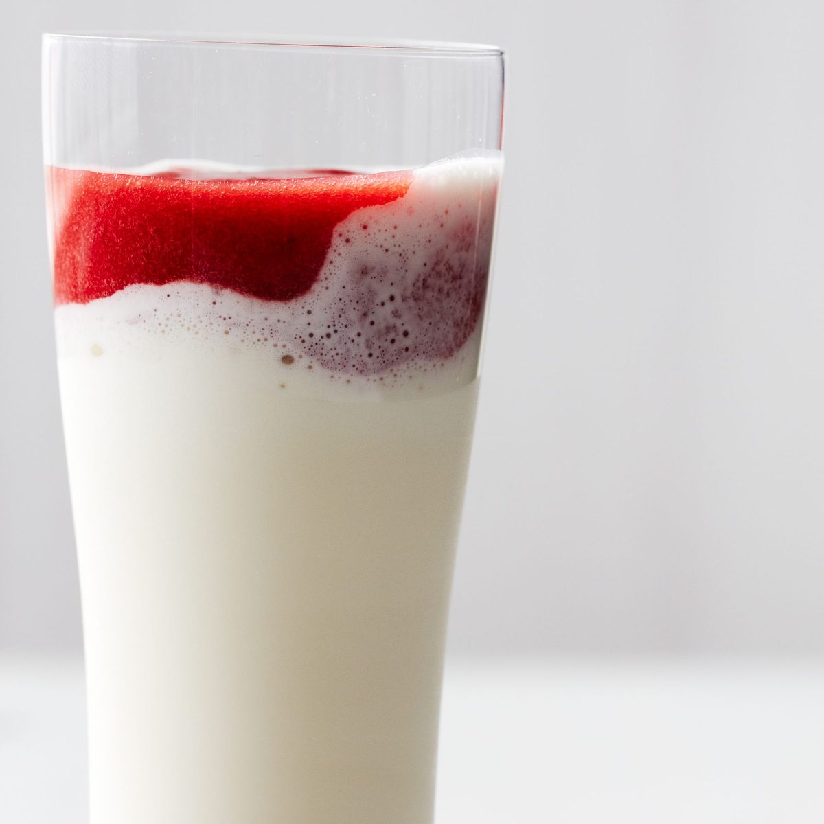 Frosty Strawberry-and-Cream Milk Shakes 