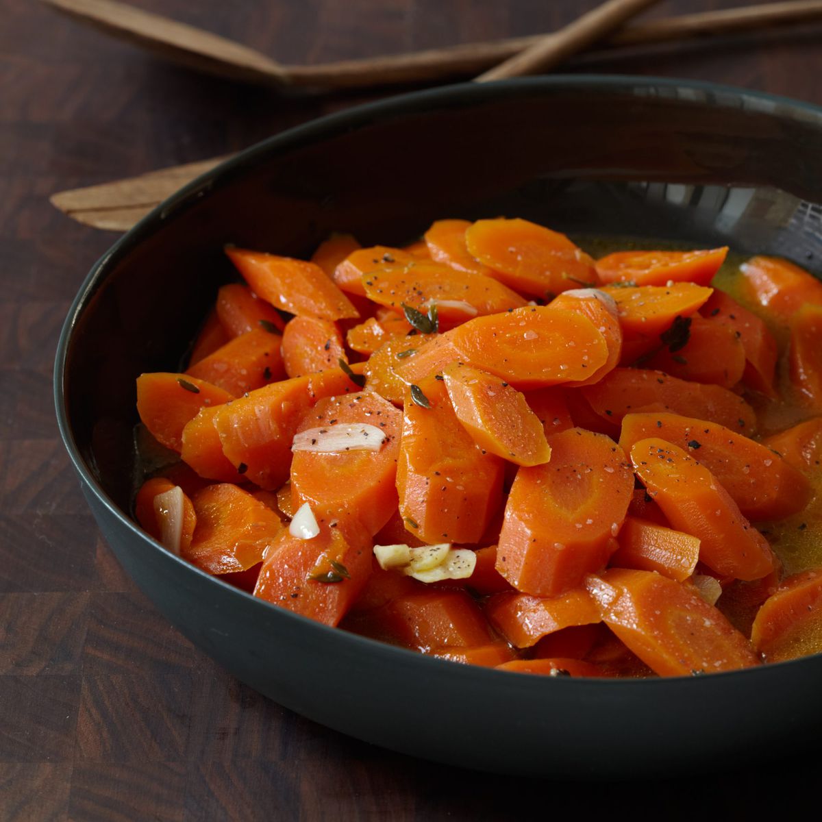 Braised Carrots with Thyme 