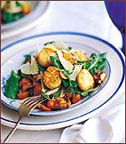 Fennel, Mushroom and Arugula Salad with Seared Scallops 