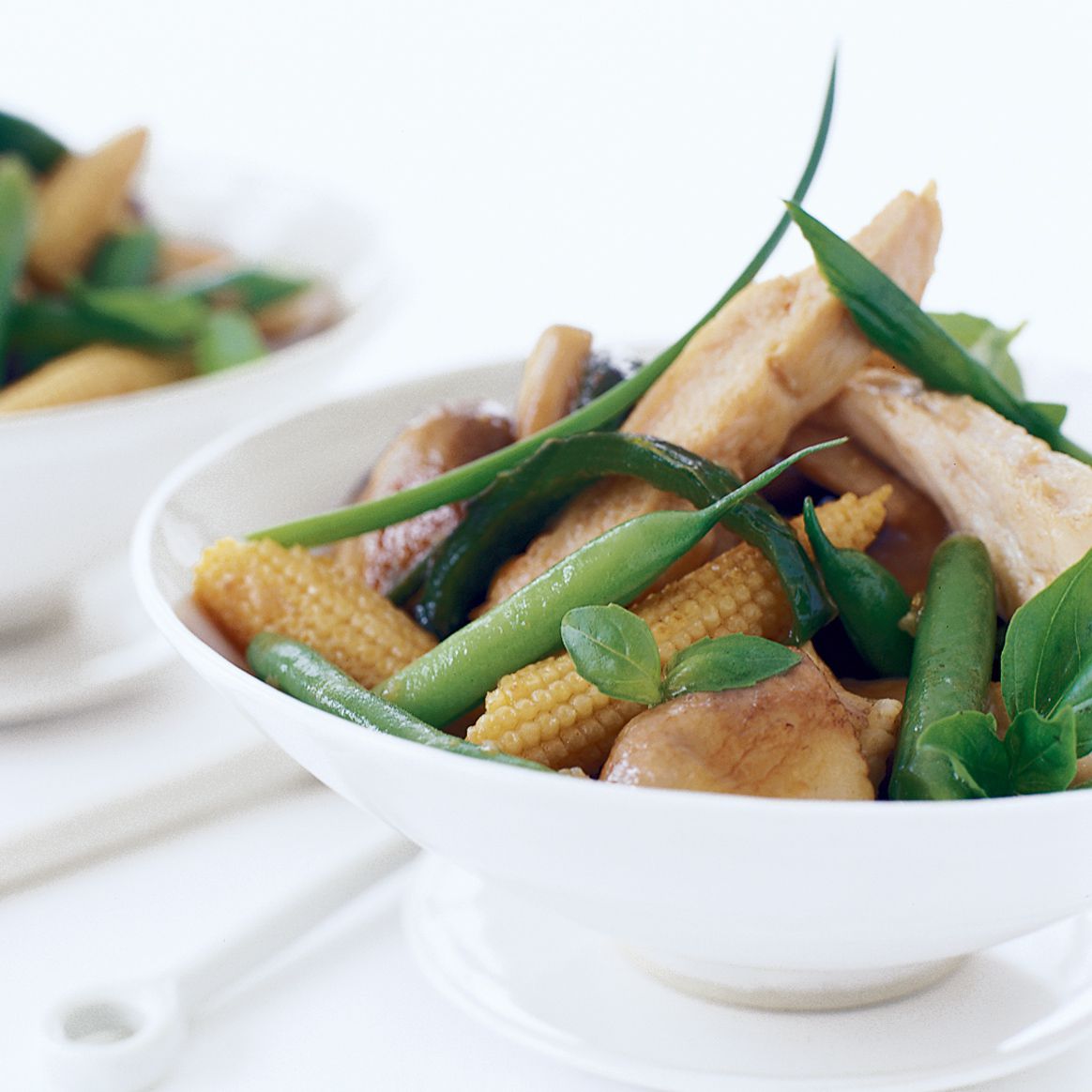 Thai Chicken with Mushrooms, Green Beans and Basil 