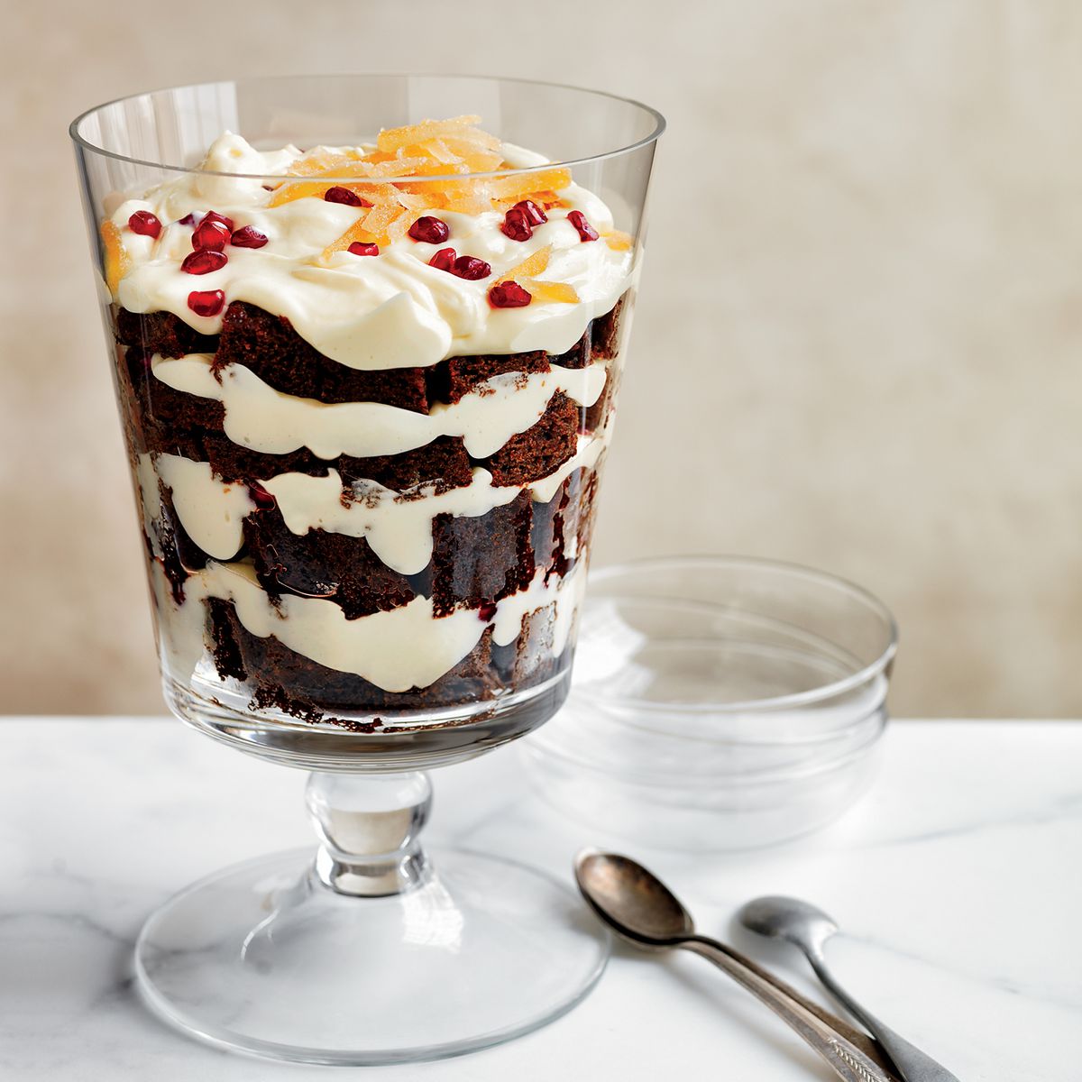 Gingerbread and White Chocolate Mousse Trifle 