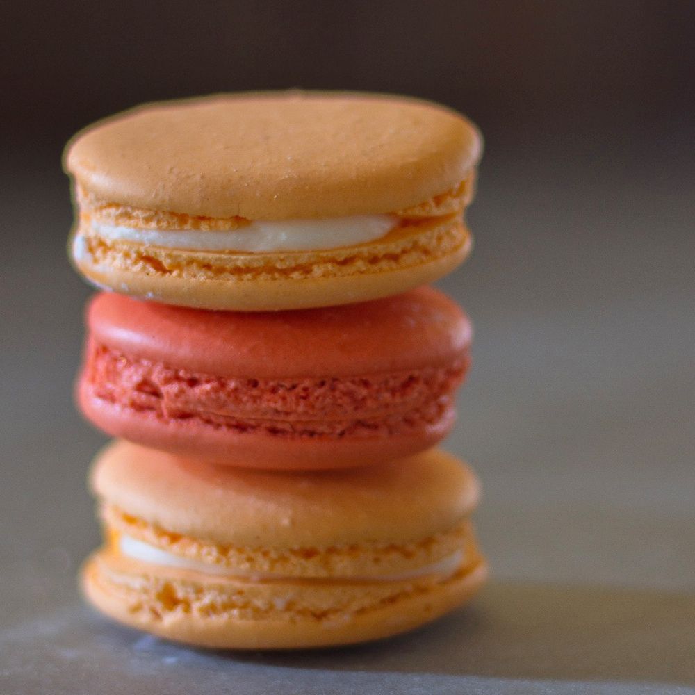 Classic French Macarons 