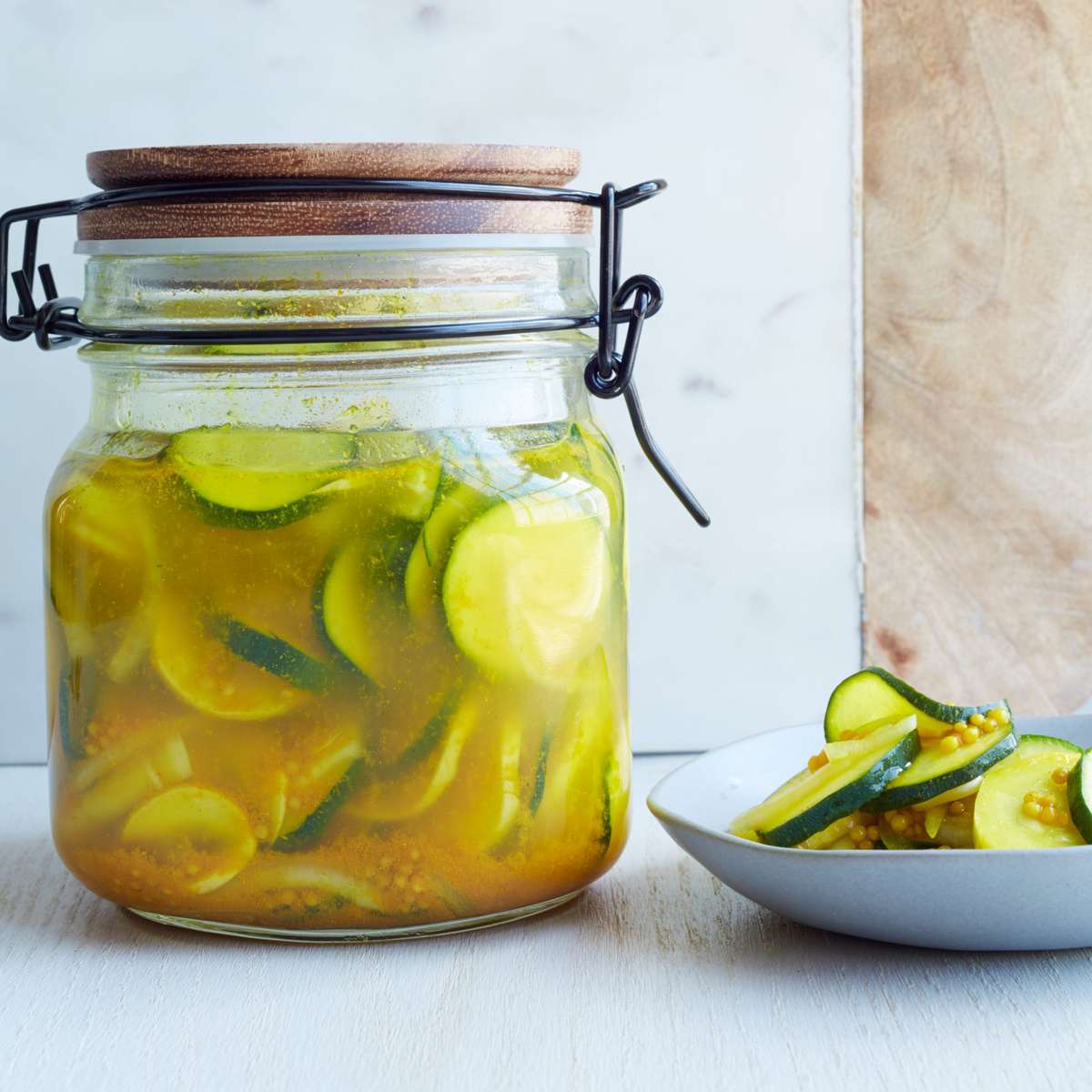 Bread-and-Butter Zucchini Pickles 