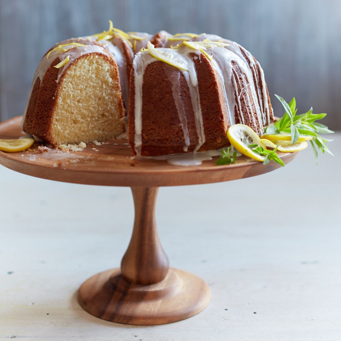 Buttermilk Bundt Cake with Lemon Glaze 