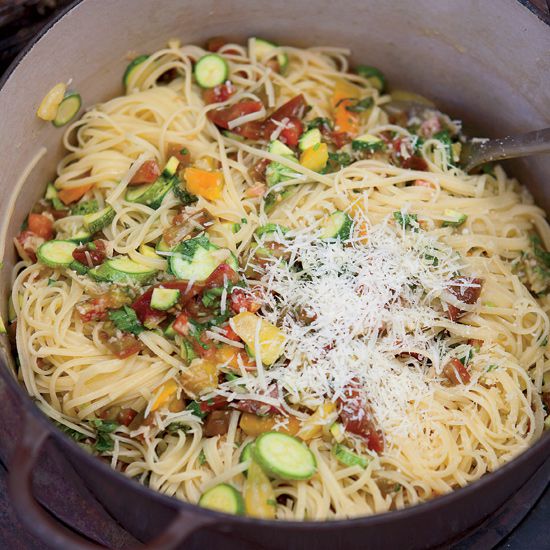Linguine with Tomatoes, Baby Zucchini and Herbs