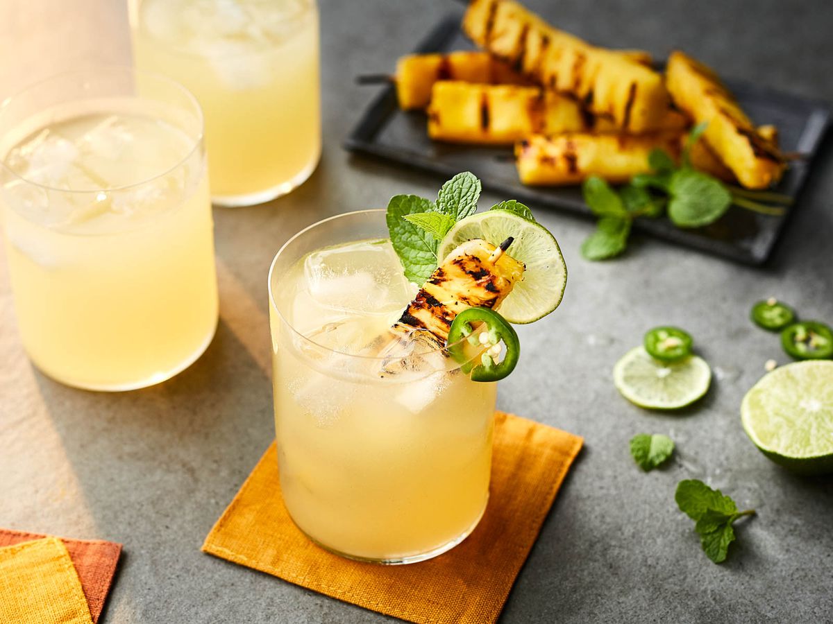 Grilled Pineapple&ndash;Tequila Punch