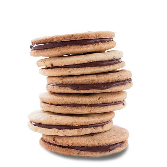 Hazelnut-Nutella Sandwich Cookies