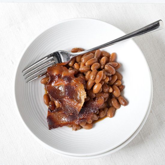 Baked Beans with Maple-Glazed Bacon