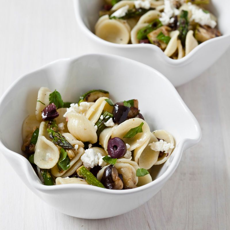 Pasta Salad with Grilled Vegetables, Parsley and Feta 