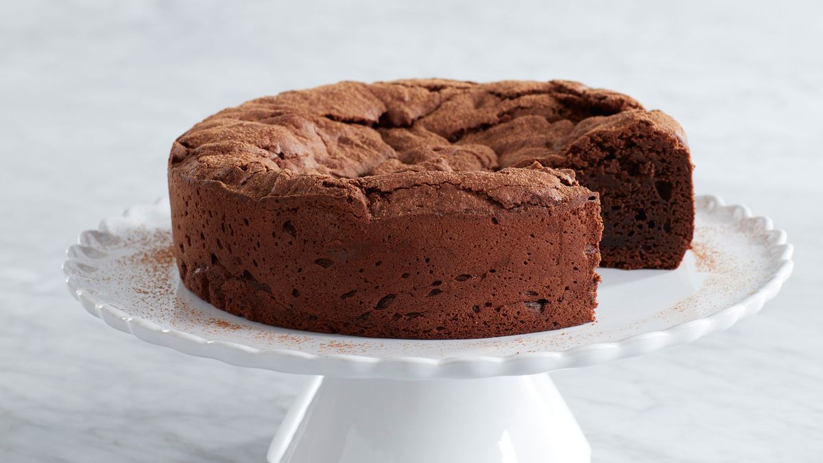 Dean & DeLuca's Flourless Chocolate Cake