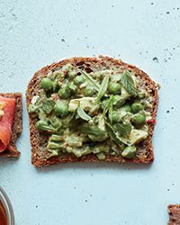 Day 16: Spicy Avocado and Pea Tea Sandwiches