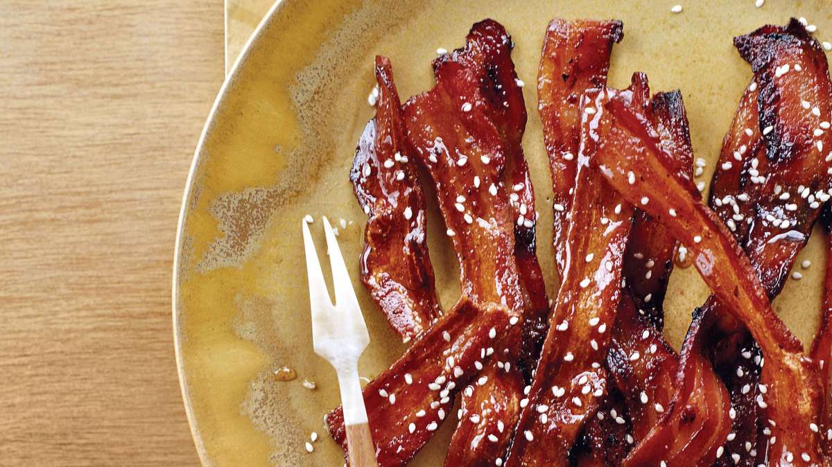 Spicy Honey-Glazed Bacon