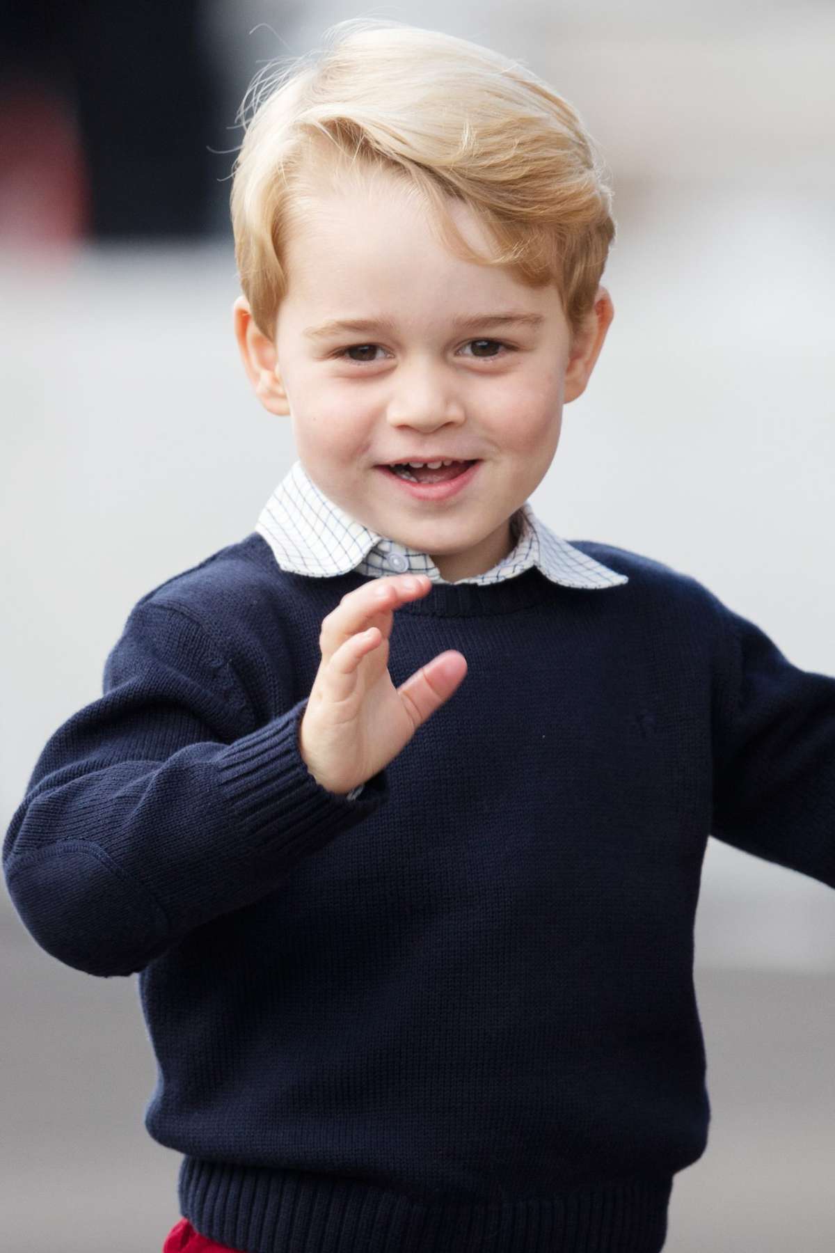 乔治王子在他的第一部校园圣诞剧中扮演了一个令人惊讶的角色