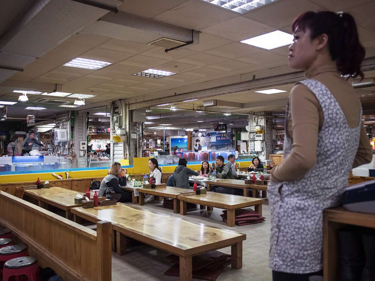 pyeonchang fish market olympics