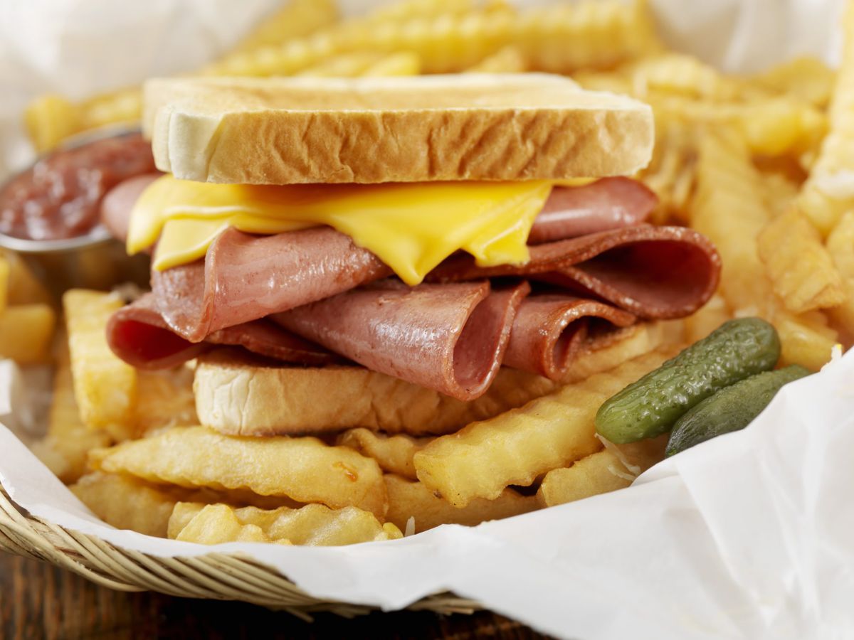 Fried-Bologna-Sandwich-FT.jpg