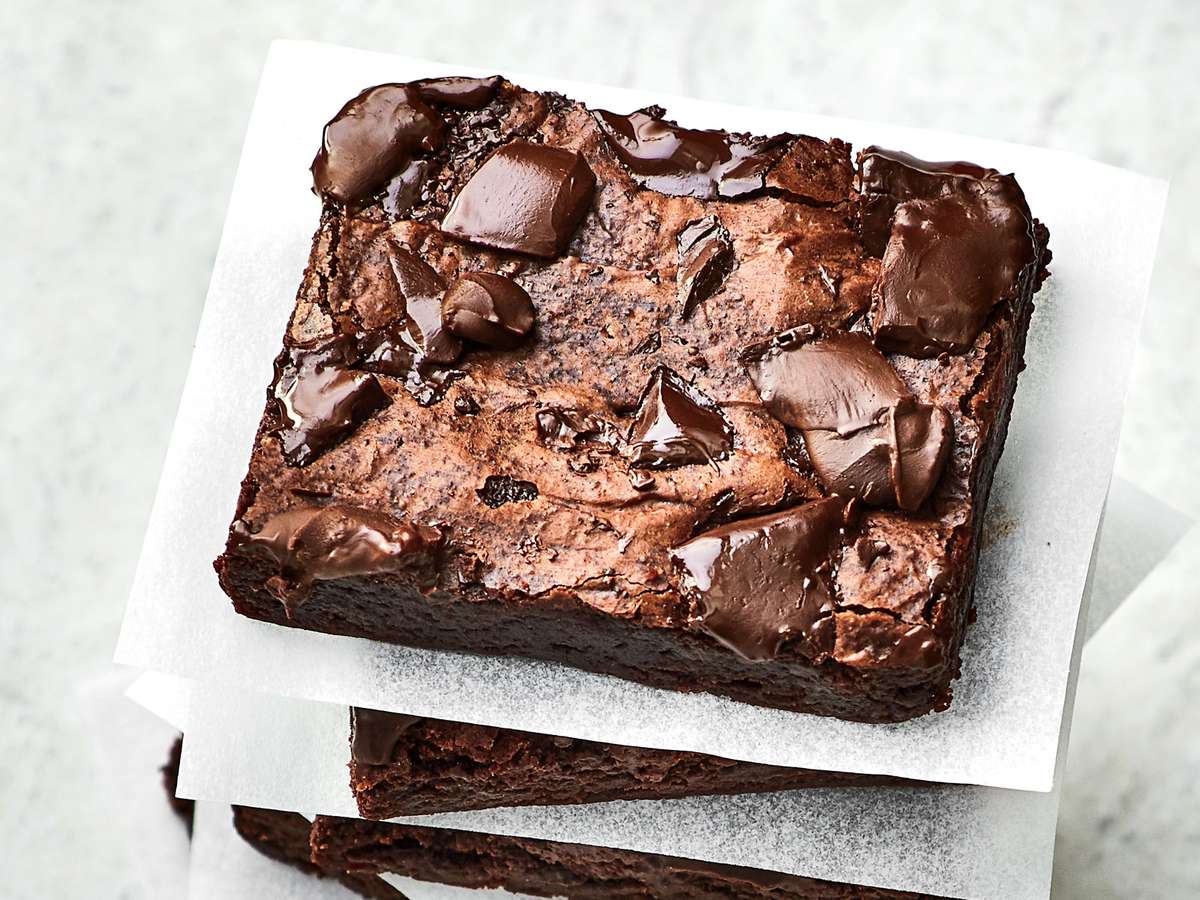 Lee Lee&rsquo;s Double Chocolate Chunk Brownies 