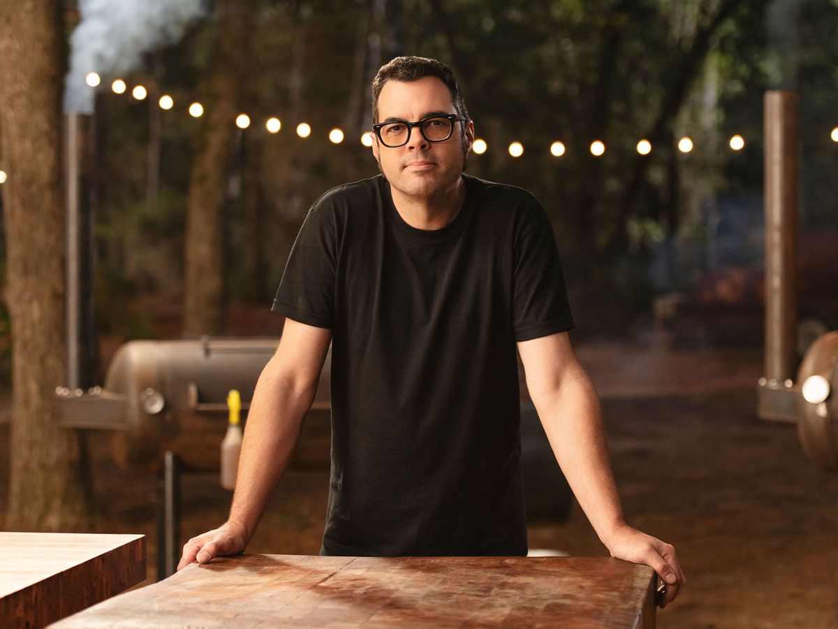 Learn From Barbecue Legend Aaron Franklin In His New MasterClass | Food &amp; Wine