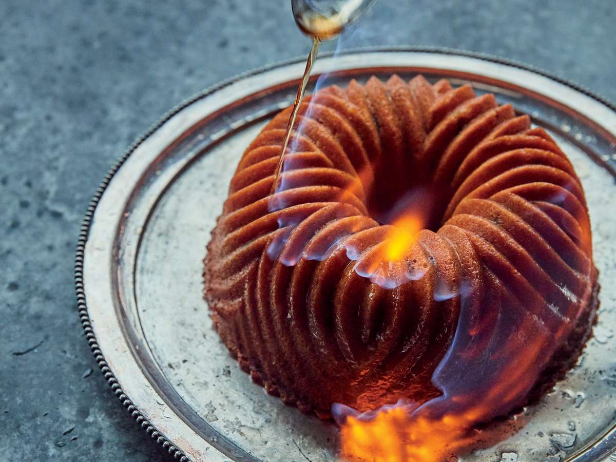 Flamb&eacute;ed Candied Chestnut Cake 