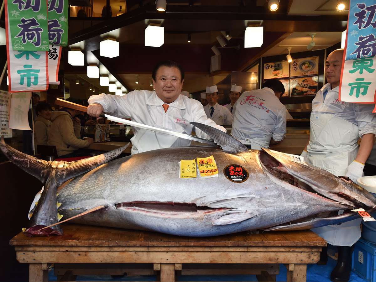tuna-auction-japan-FT-BLOG0120.jpg