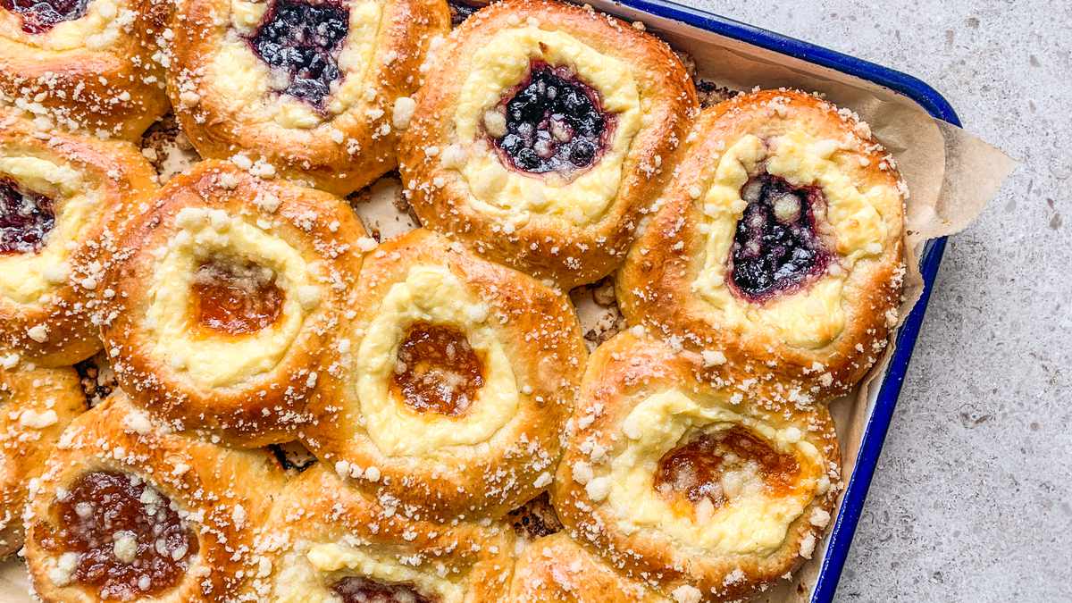 How To Jelly and Cream Cheese Kolaches Recipe
