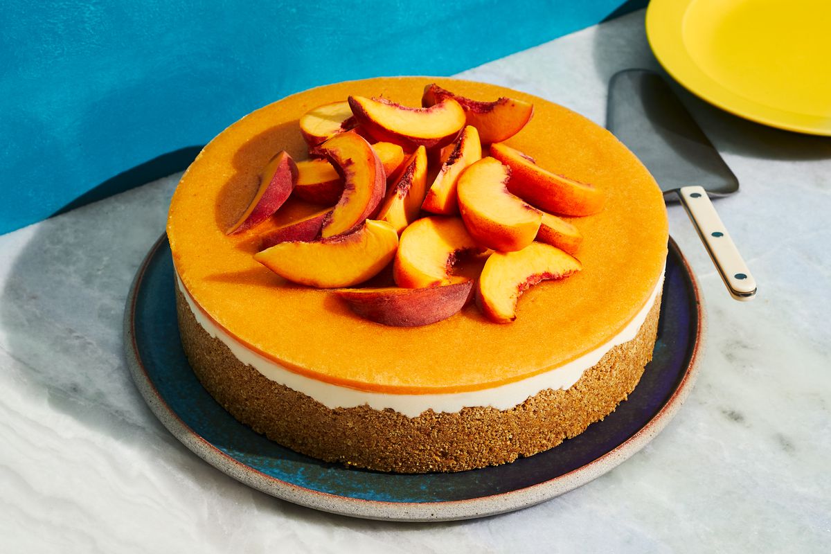 No-Bake Peaches and Cream Cheesecake Recipe