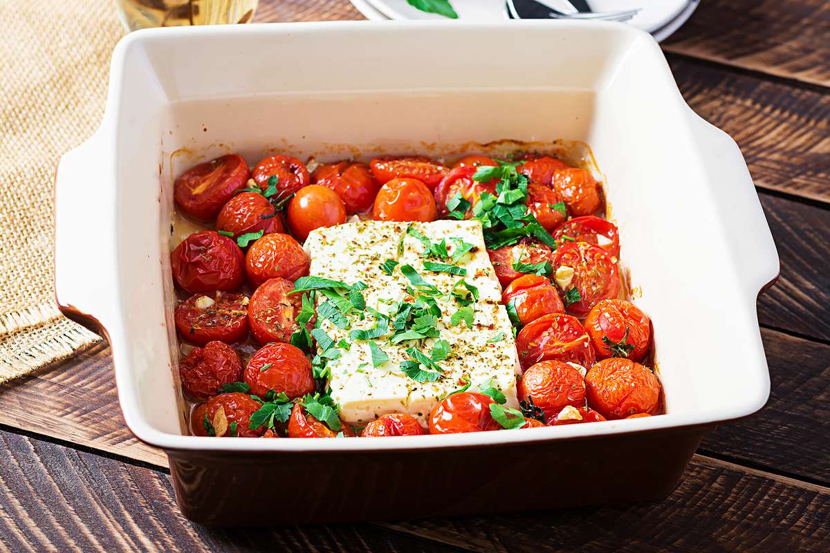 Baked feta and tomatoes