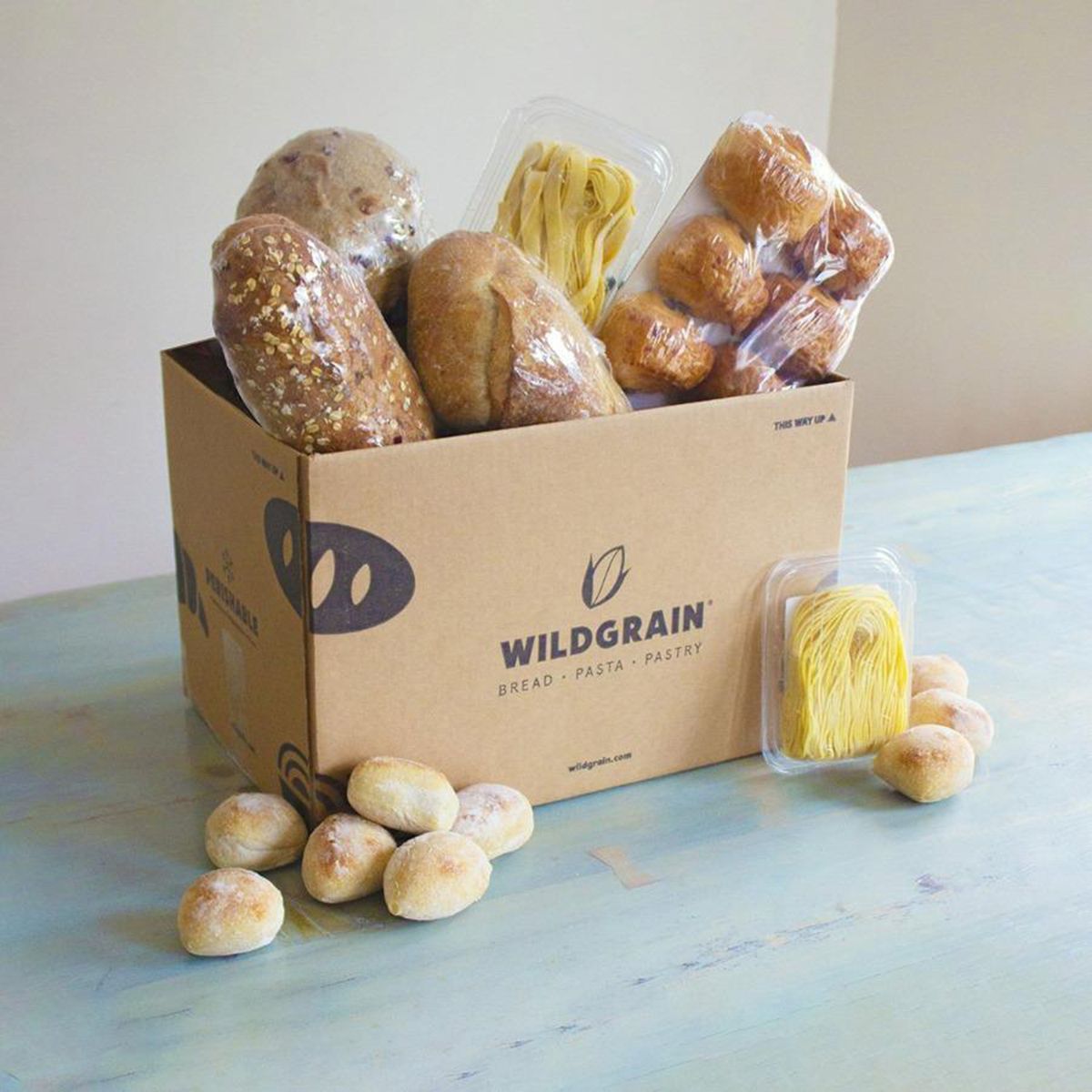 面包和意面盒免费酵母面包