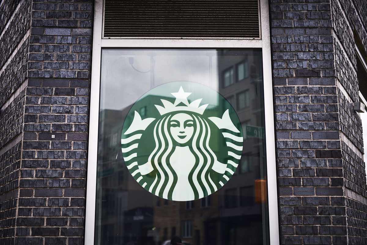 A closed Starbucks location