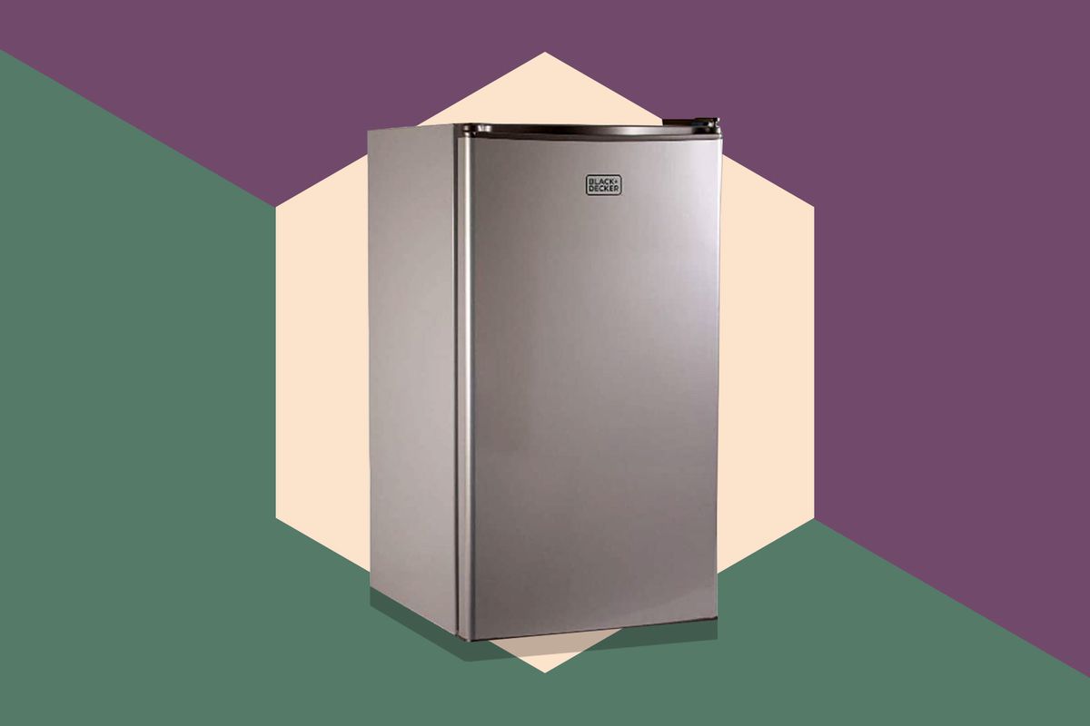 BLACK+DECKER BCRK32V Compact Refrigerator Energy Star Single Door Mini Fridge with Freezer