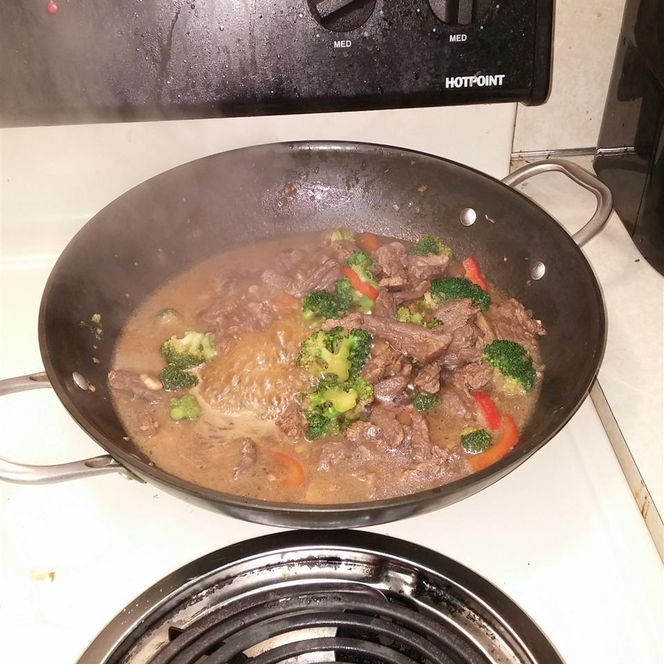 Hot and Tangy Broccoli Beef | Allrecipes