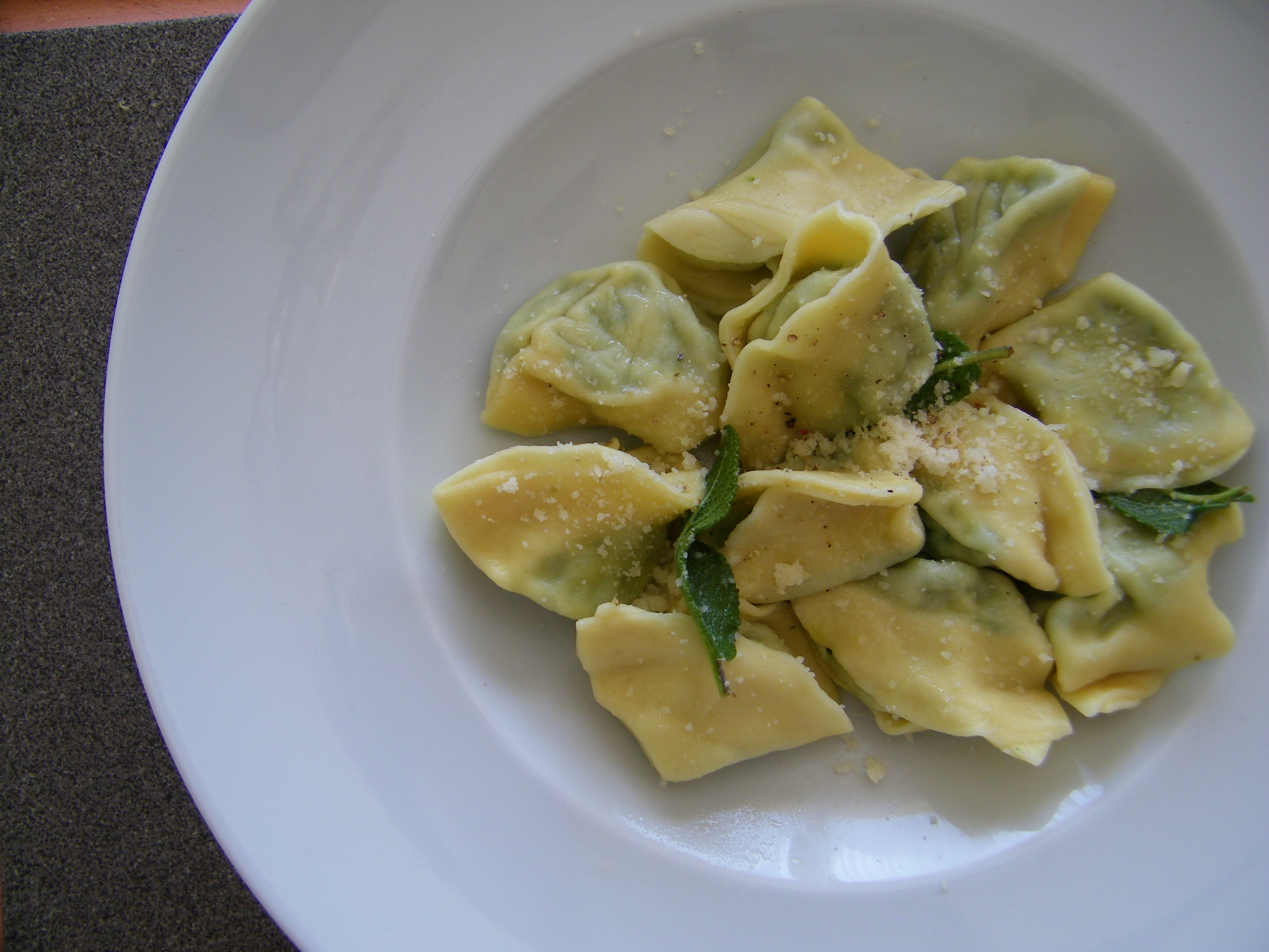 Spinach and Ricotta Tortellini Recipe | Allrecipes