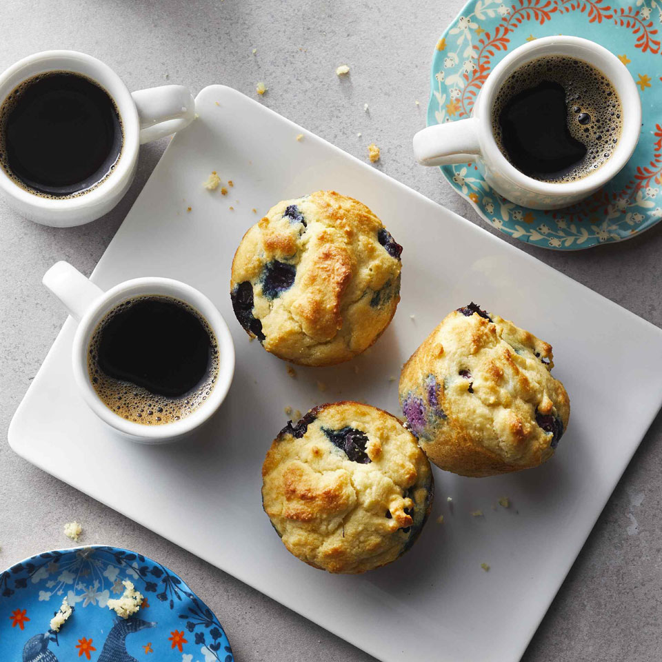Low-Carb Blueberry Muffins Recipe | EatingWell